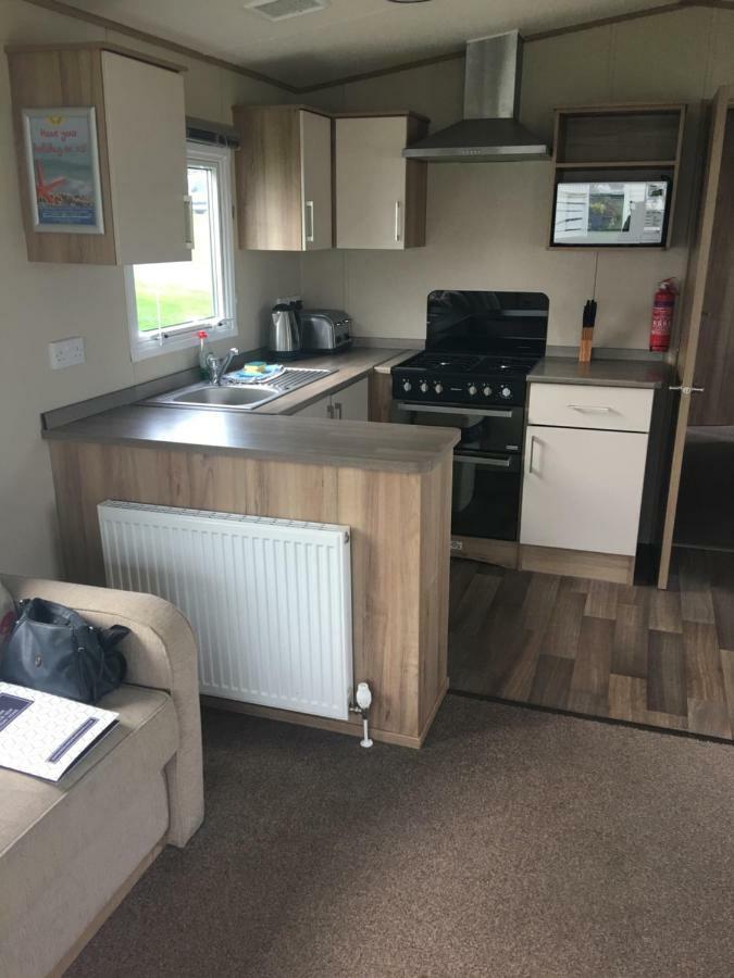 176 @newquay View - Families & Couples Only Holiday park